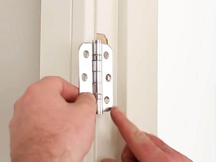 Allow for a gap - how to fit a door hinge