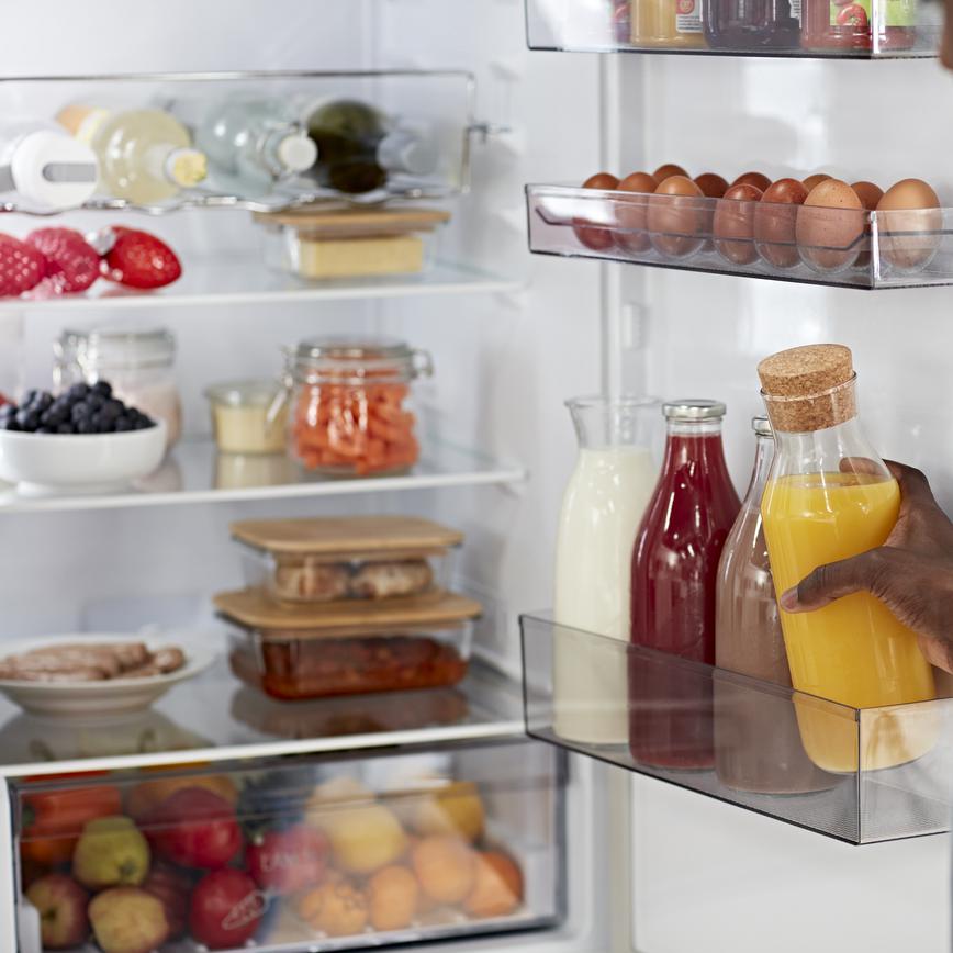 Lamona 70:30 Frost Free Fridge Freezer in Hockley Dark Stone Handleless