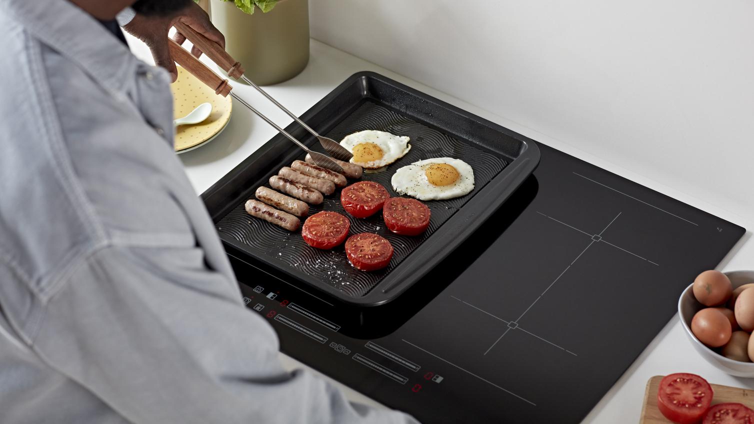 Lamona Bridging Induction Hob on Hockley Textures Dark Stone Handleless