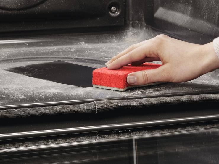 AEG Command Wheel Oven Cleaning Cameo