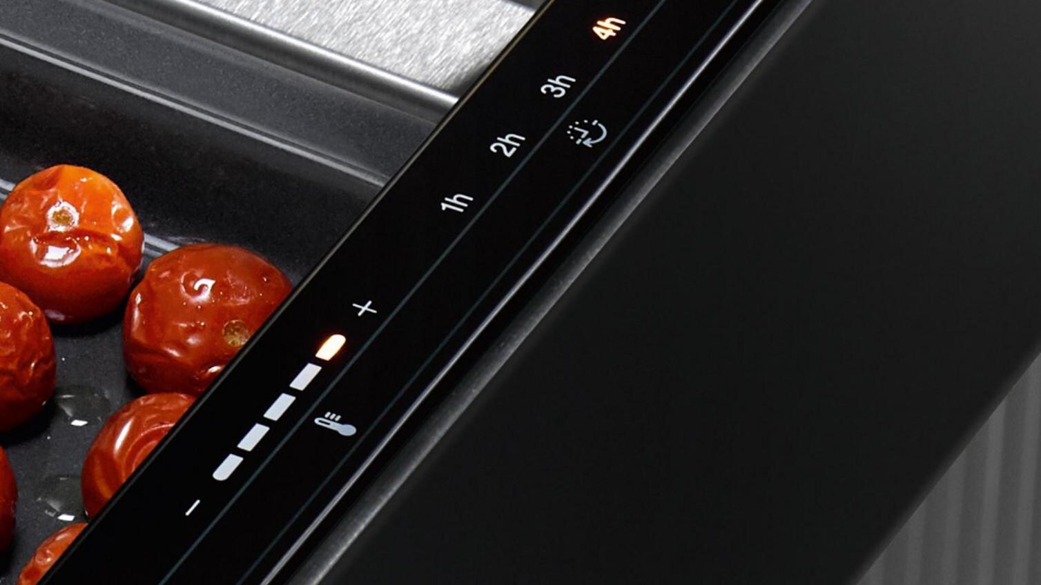 Miele ESW7010 14cm Black Built In Warming Drawer Control Panel Alternative View