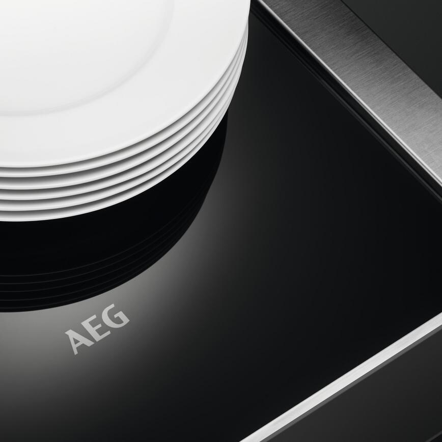AEG Series 8000 OD8K11T 14cm Black Warming Drawer