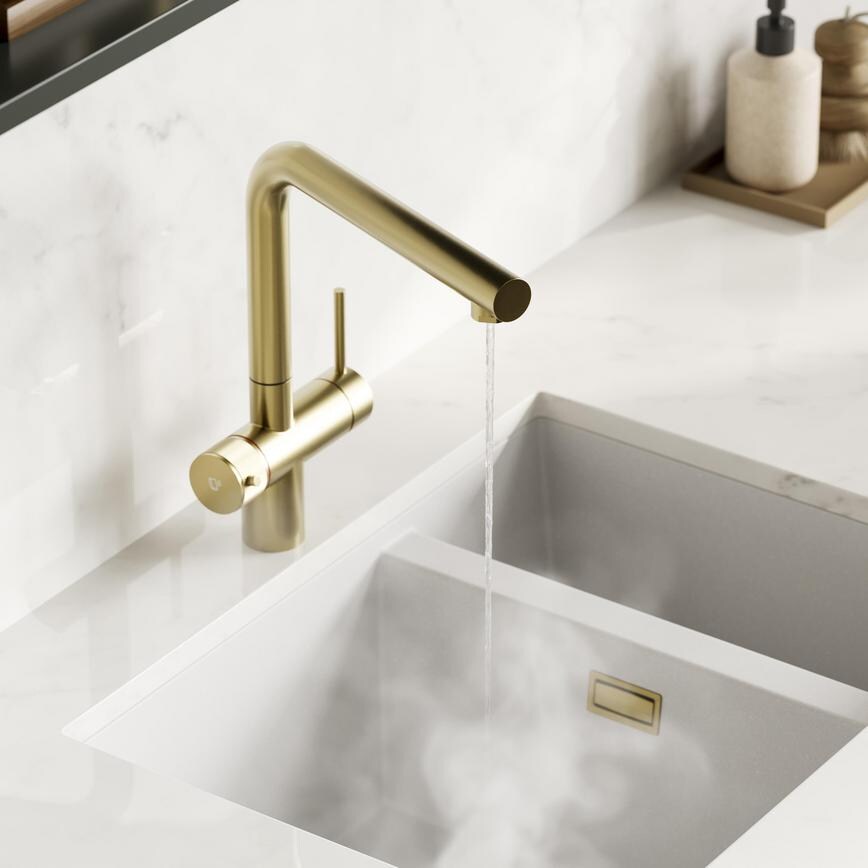 Kynance Angled 3 in 1 Brass Close Up On 