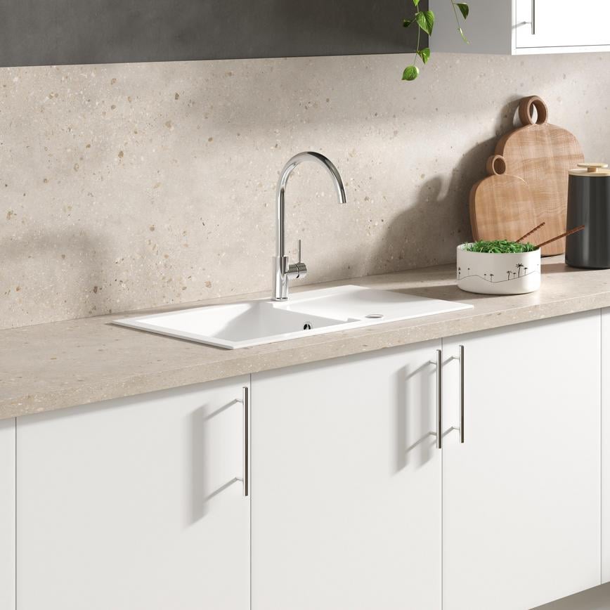 Lynstone Polished Chrome Swan Neck Mixer Kitchen Tap 