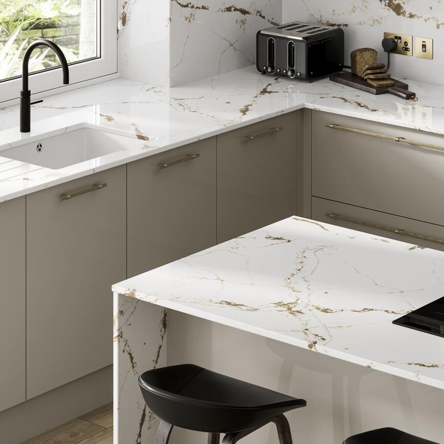 Versailles Ivory