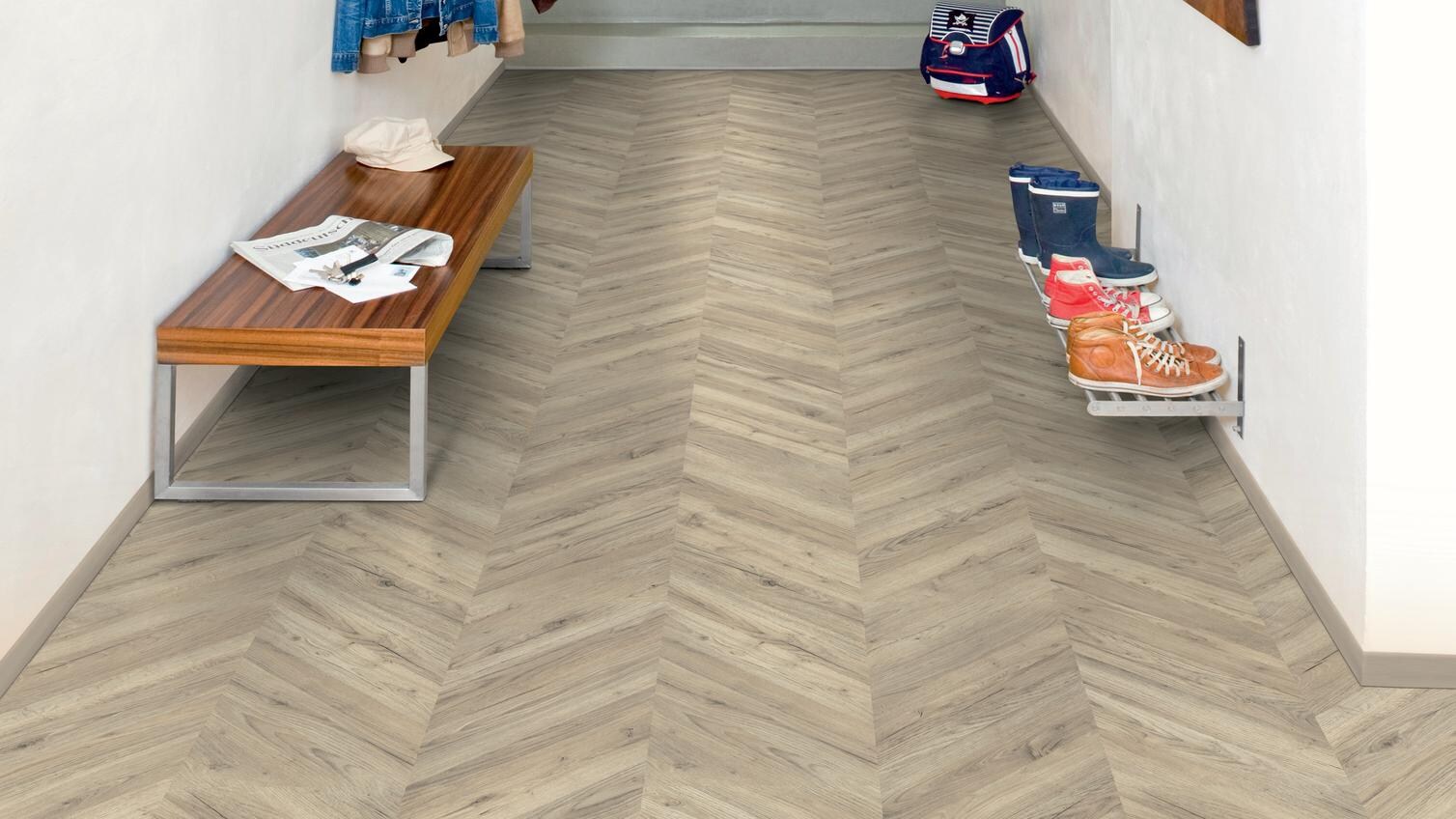 Professional Oak Chevron Flooring