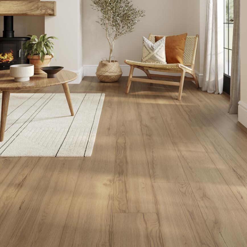 O&G Maize Oak 12mm Laminate Living Room