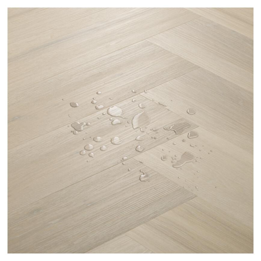 Karndean Korlok Baltic Limed Oak Luxury Vinyl Flooring with Integrated Underlay 3.195m² Pack Moisture Resistant