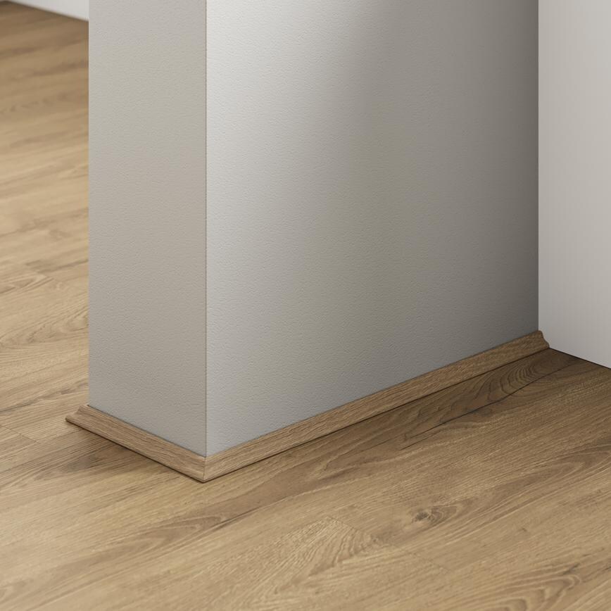 Howdens 2.4mx16mm Boston Oak Scotia