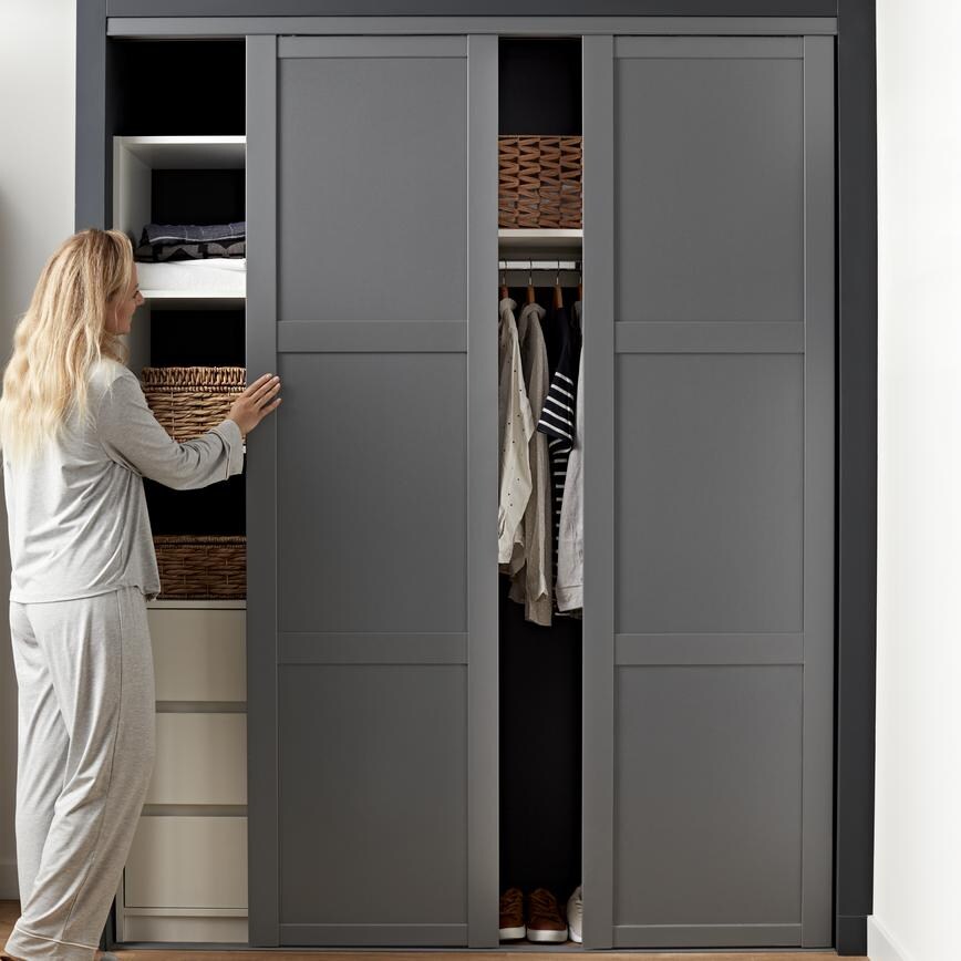 Graphite 3 Panel Shaker Door 610mm