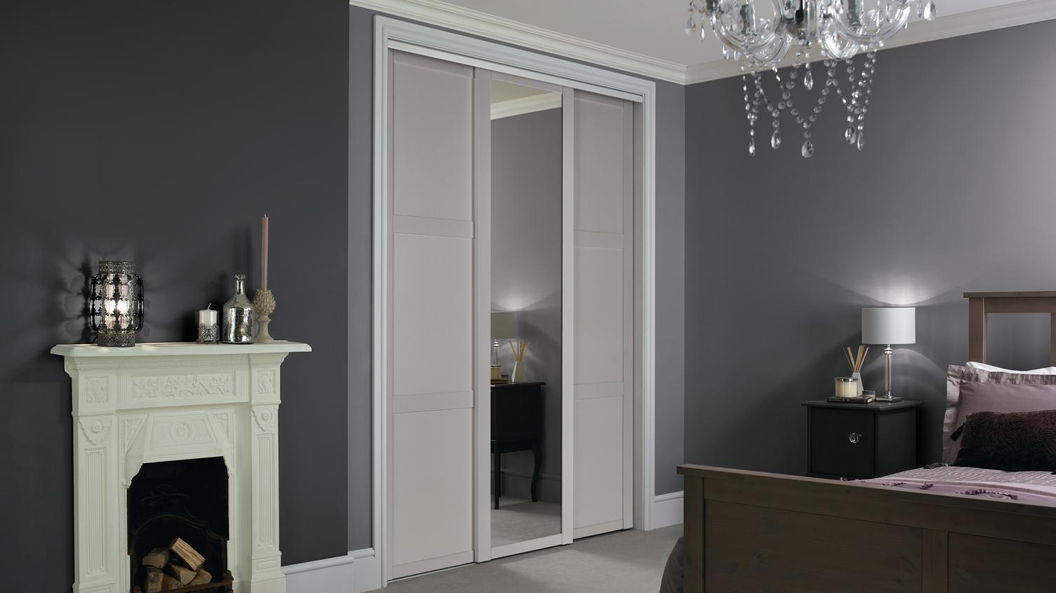 Dove Grey Shaker closed