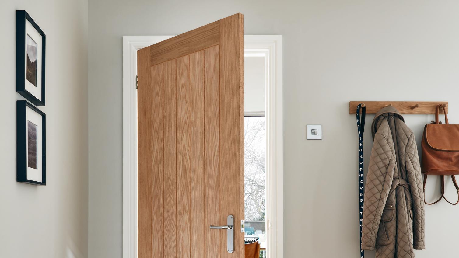 Holdenby Oak open