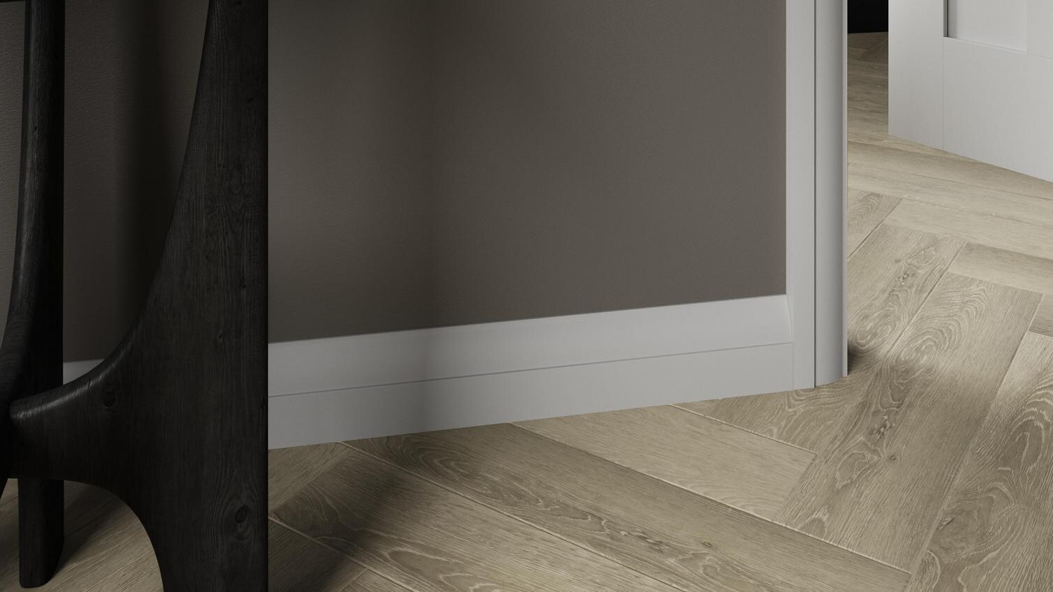 Howdens 4.2m x 152mm Ovolo White MDF Skirting Board And Howdens 4.2m x 120mm Ovolo White MDF Skirting Board