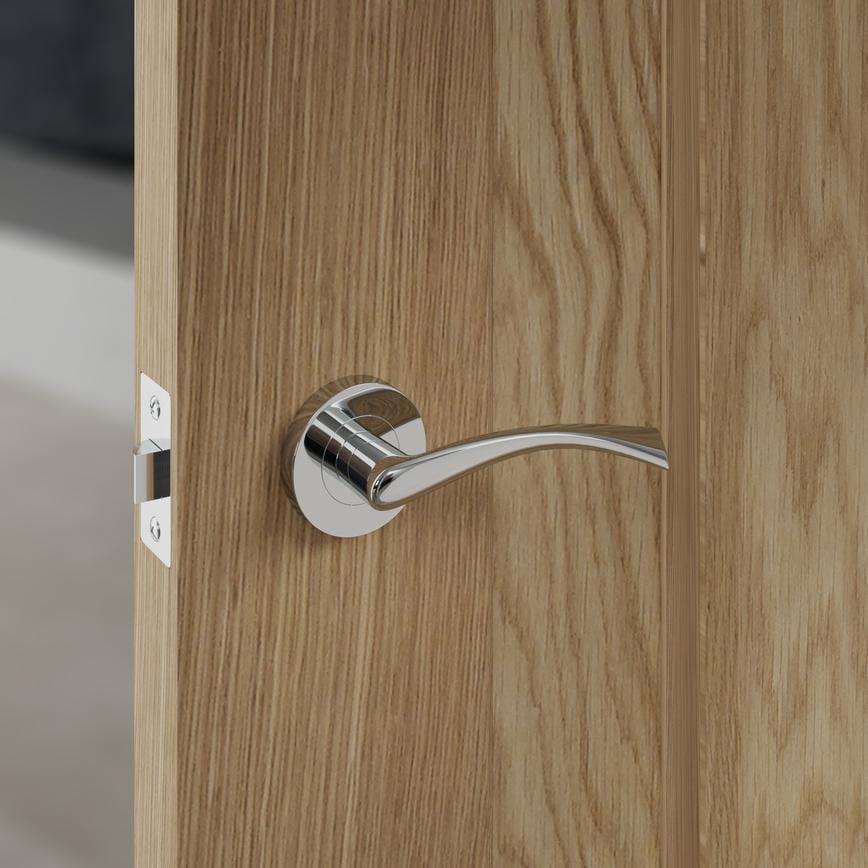 Garda Polished Chrome Lever on Rose Door Handle Pair