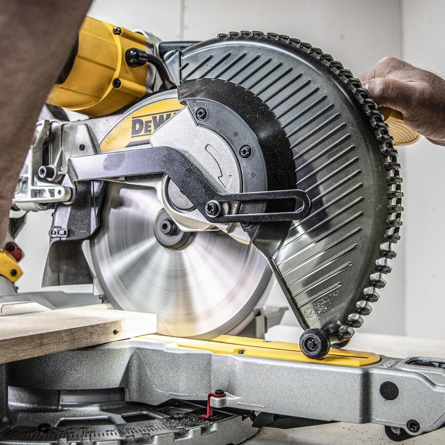 Trend 216mm x 30mm 48T Wood Mitre Saw Blade