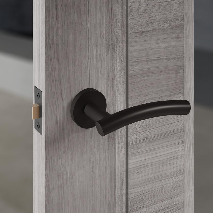 Daytona Grey Laminate 2'3'' Glazed Door and Turin Matt Black Handle Pack Cameo