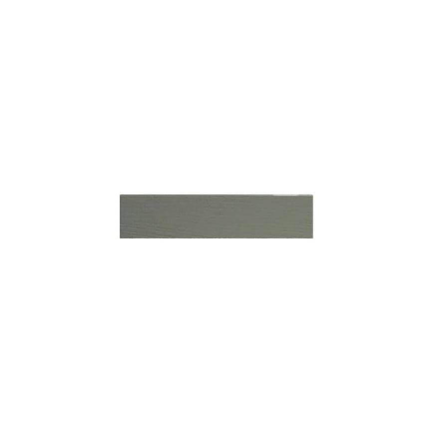 Halesworth Reed Green 141mm x 600mm Filler Panel Shown from the Front as a Single Infill