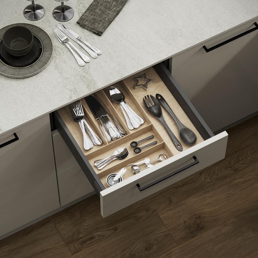 Timber cutlery tray 500mm