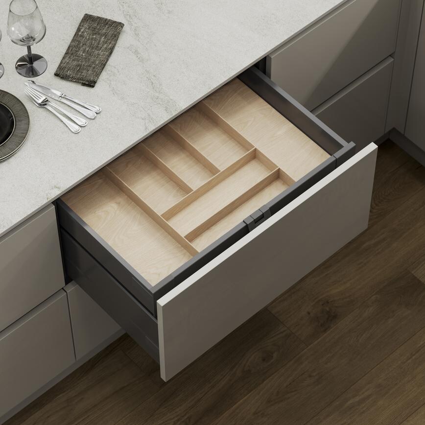 700mm Oak Cutlery Tray