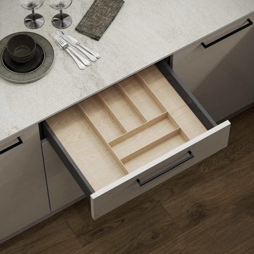600mm Contemporary Oak Cutlery Tray