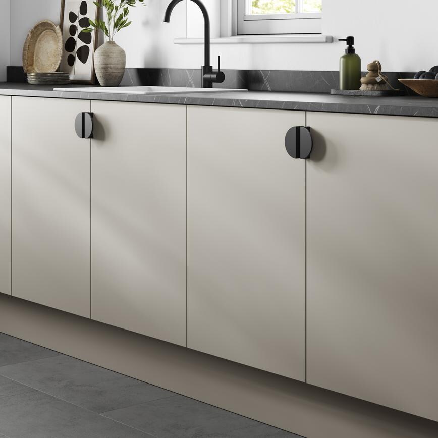 Lunar Matt Black Curved Pull Cupboard Handle 85mm