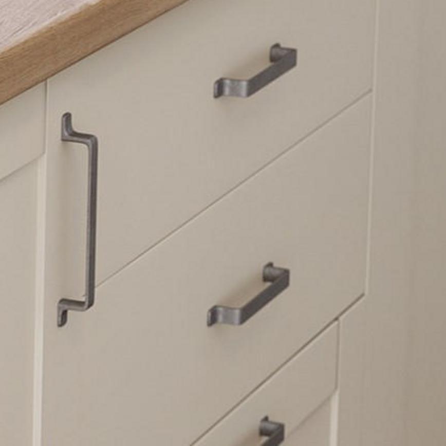 HKB6904_antiquegreyDhandle_detail_v1