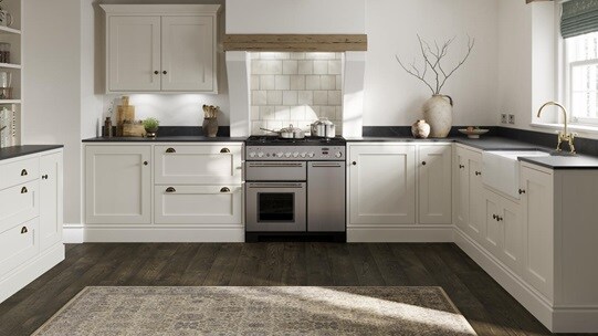 Chilcomb  PorcelainInframe Main Kitchen Set Shot 