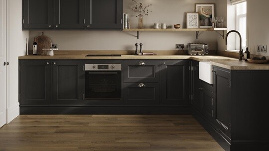 Elmbridge Black Inframe Set Shot Main 