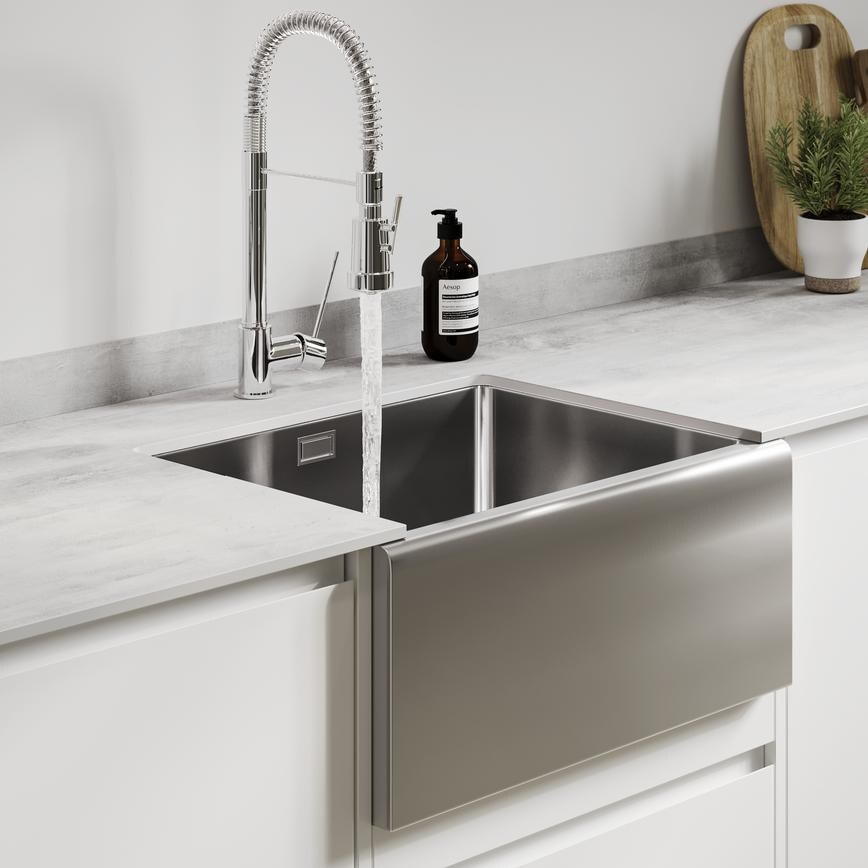 Clerkenwell  SM White Sink and Tap 