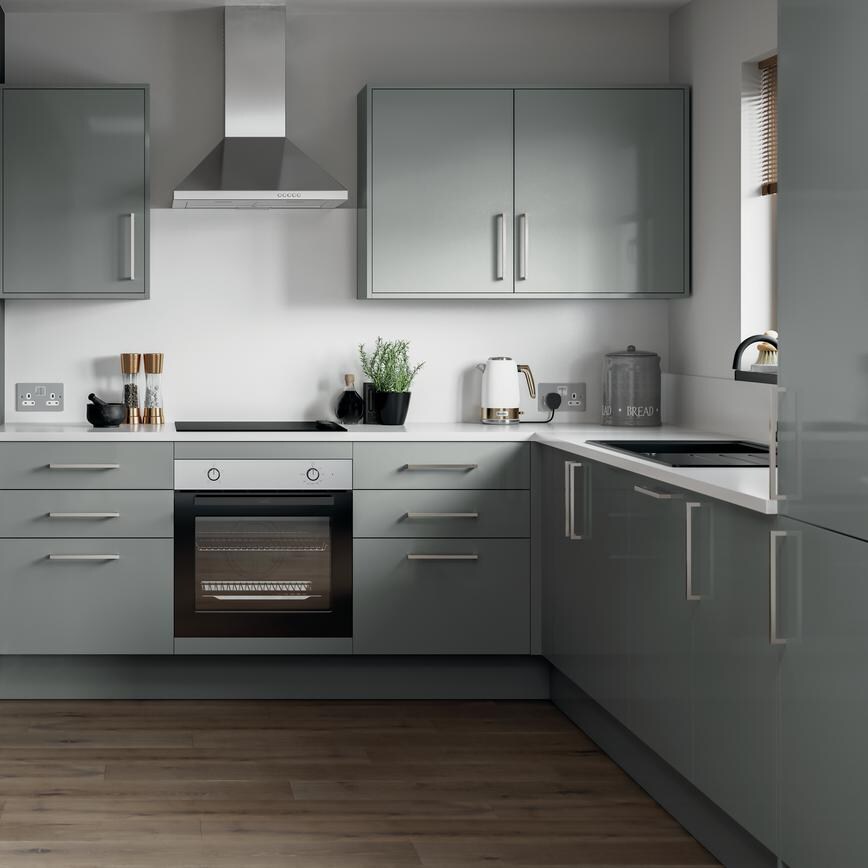 Greenwich Gloss Slate Grey Main Set Shot