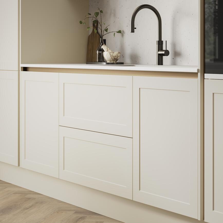 Frome Porcelain Handleless Bank Of Frontals