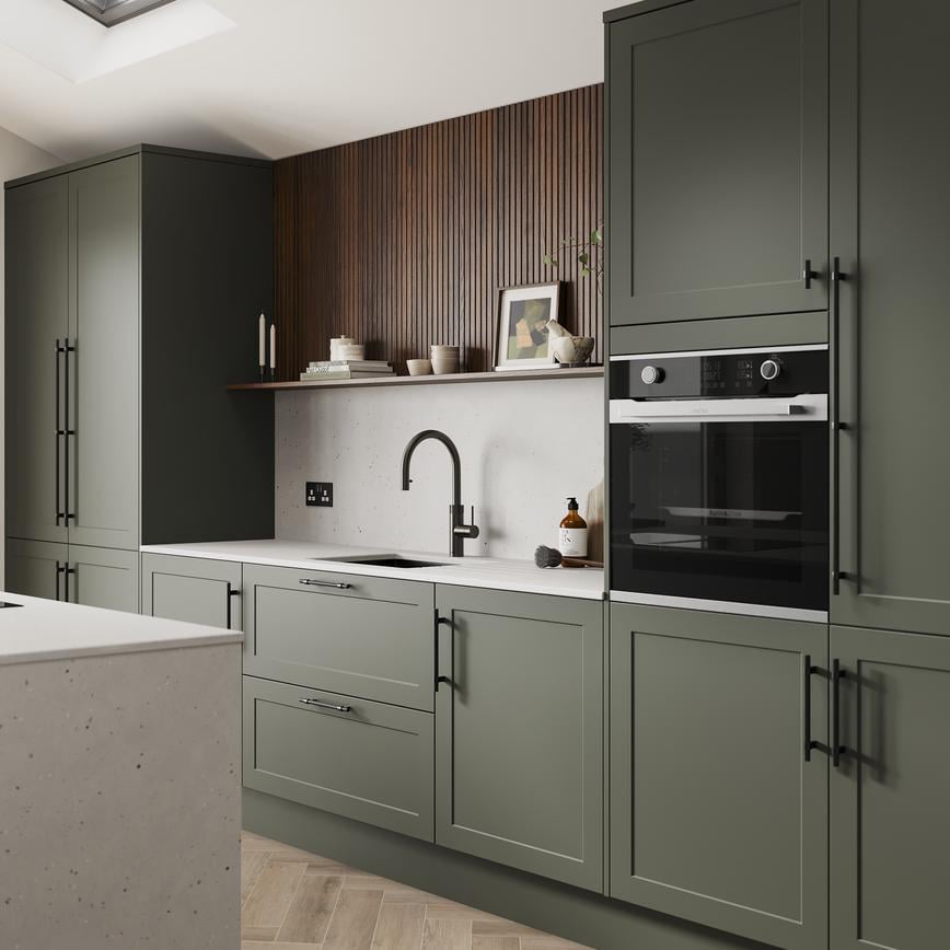 Frome Ash Green Alternative Set Shot