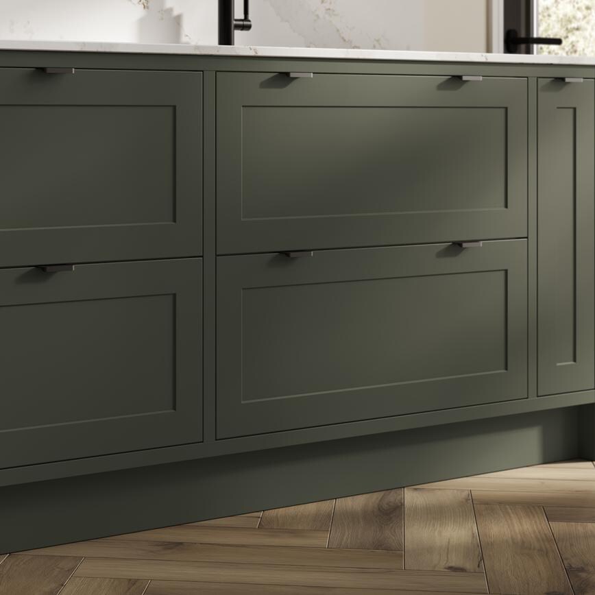 Frome Ash Green Inframe Bank Of  Frontals 