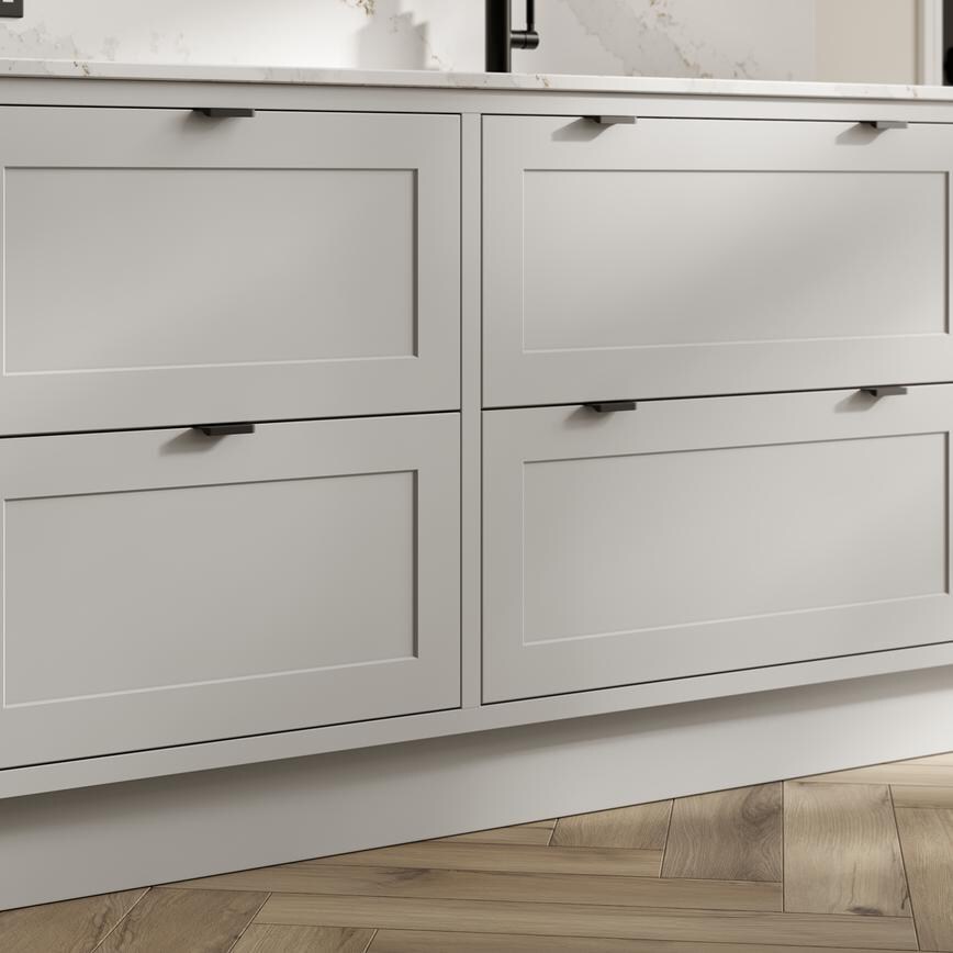 Frome Dove Grey Inframe Bank Of Frontals
