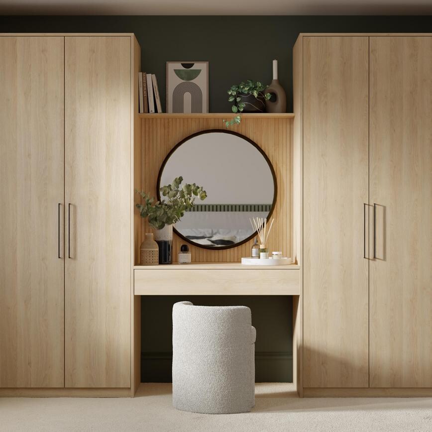 Hockley Textures Oak Bedroom Dresser Straigh On
