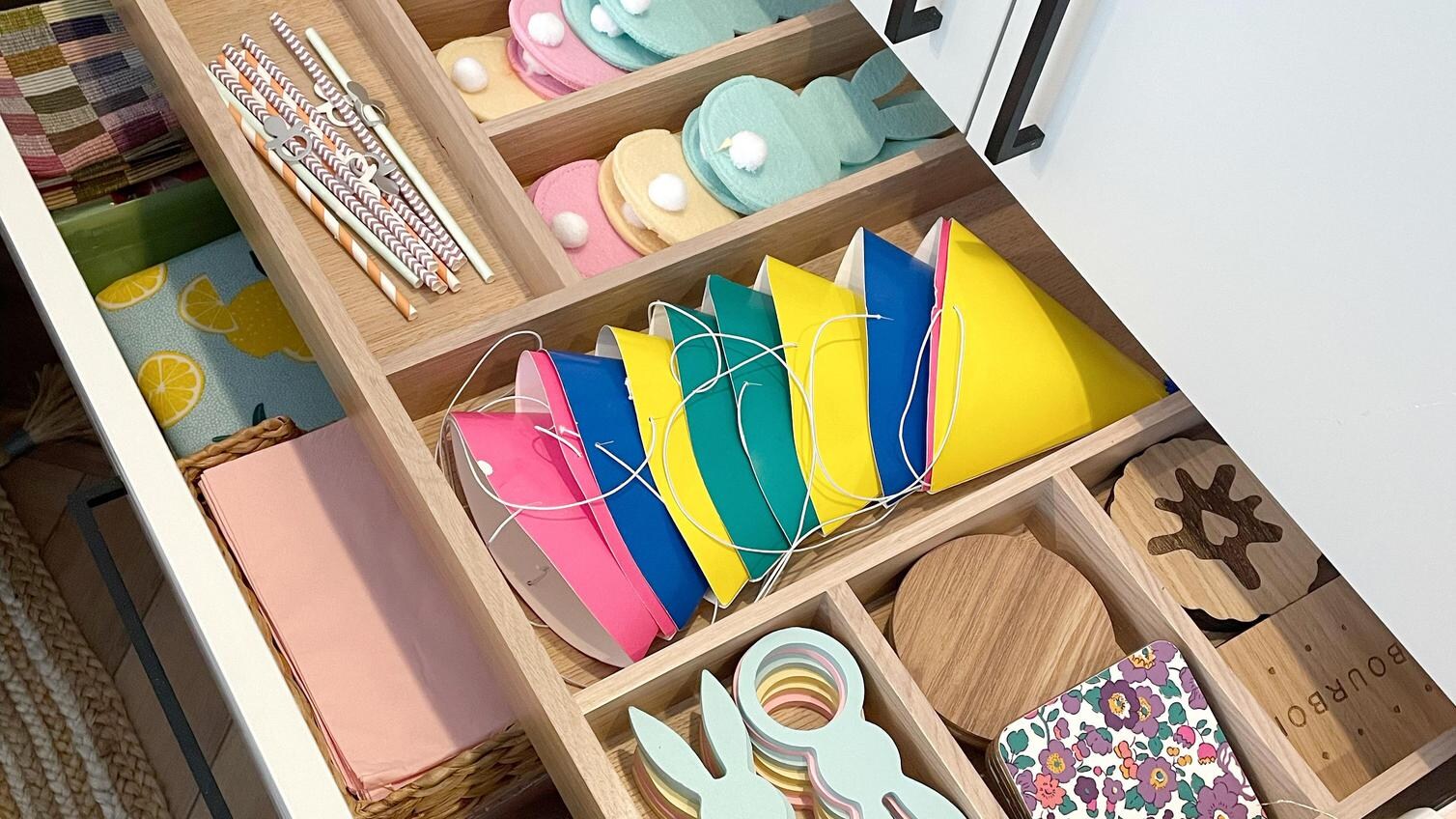 Storage drawer