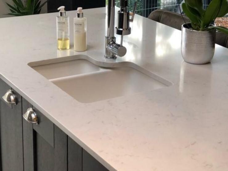 Undermount sink 2