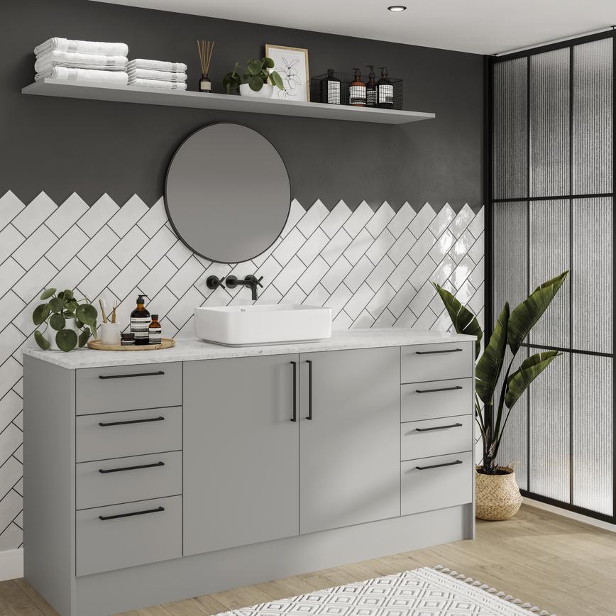 Hockley Super Matt Dove Grey Bathroom Main Se Shot