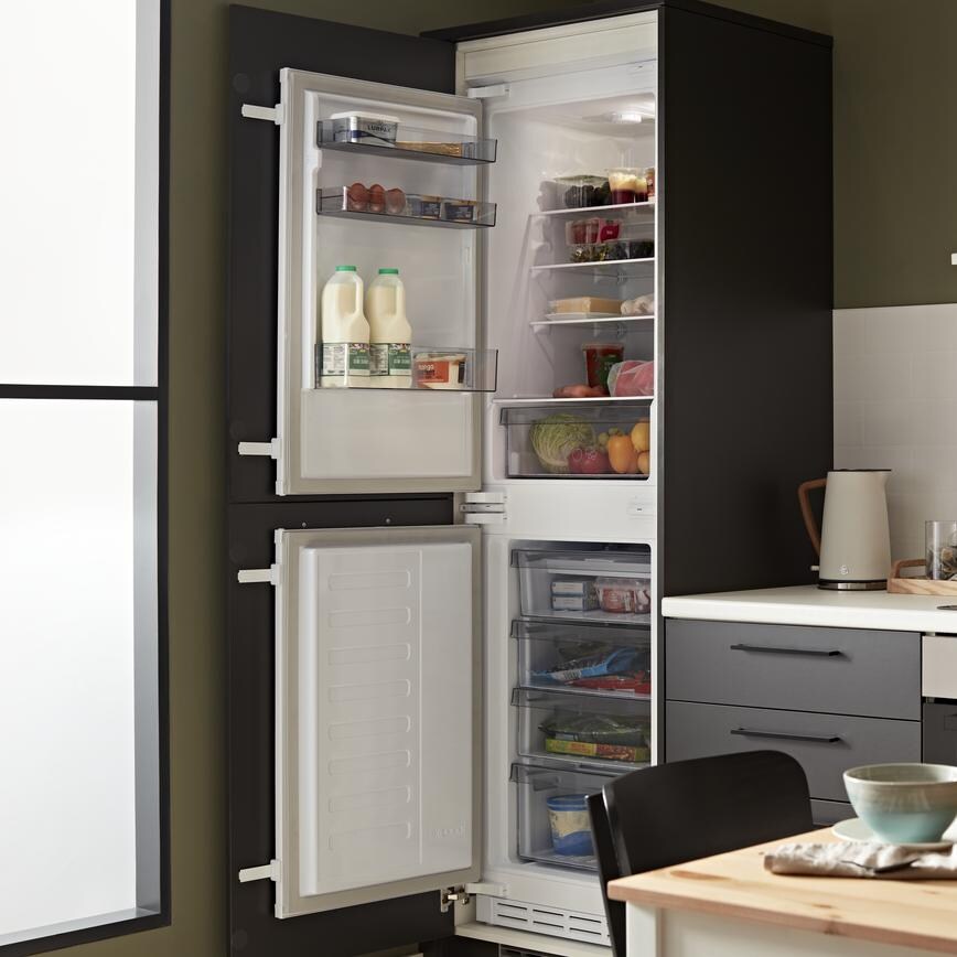 Lamona 50/50  Fridge and Freezer