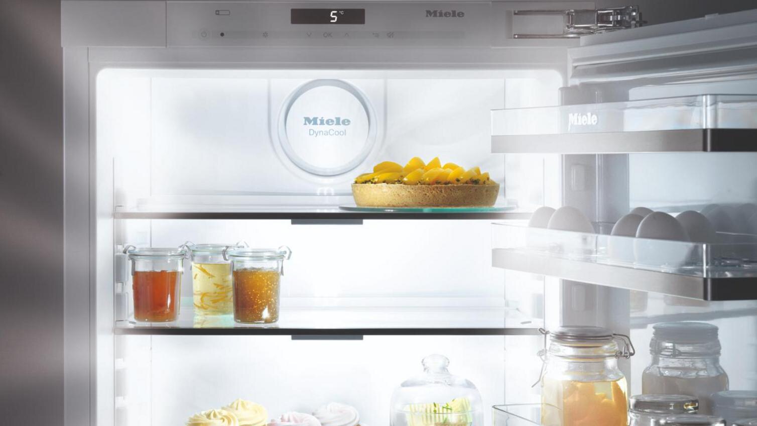 Miele KFN 37232 iD Integrated 60/40 White Fridge Freezer Open Door Lifestyle
