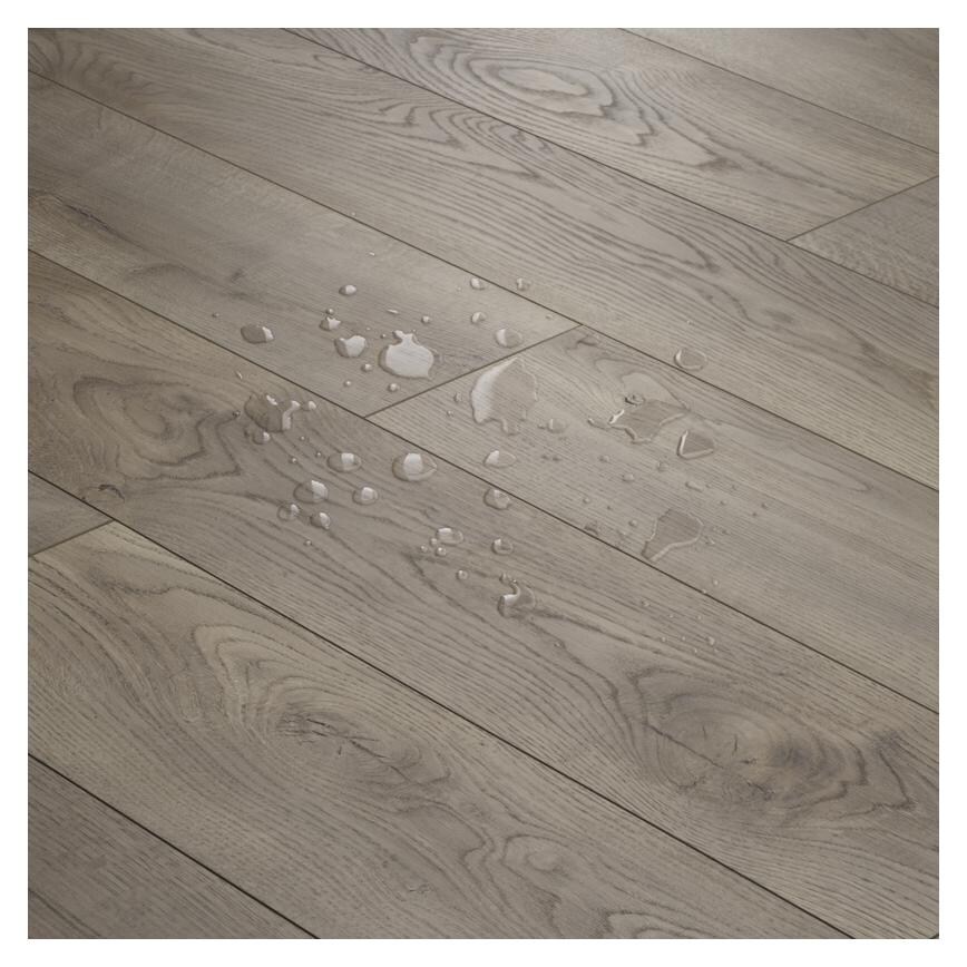 O&G Truffled Oak 12mm Laminate Aqua Block