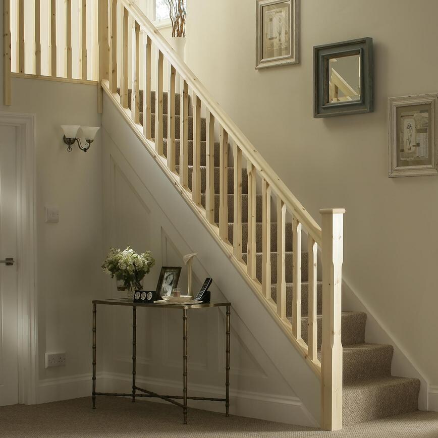 Howdens Softwood 32mm Groove 3.6m Stair Baserail