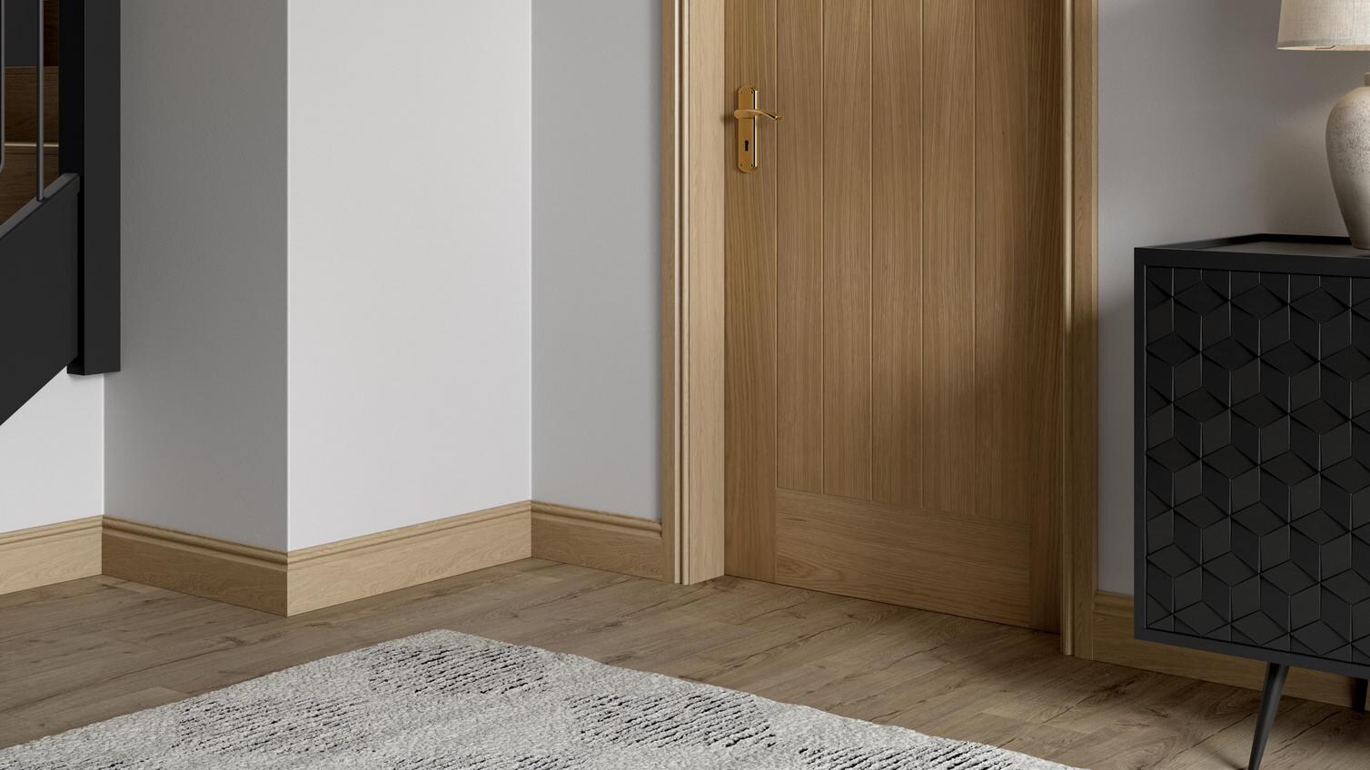 Howdens 4.2m x 119mm Torus Oak Veneered MDF Skirting Board