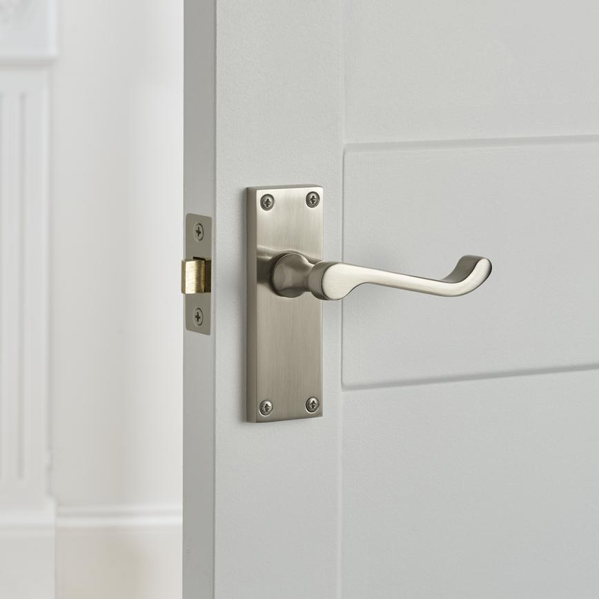Victorian Scroll Satin Nickel Latch Handle