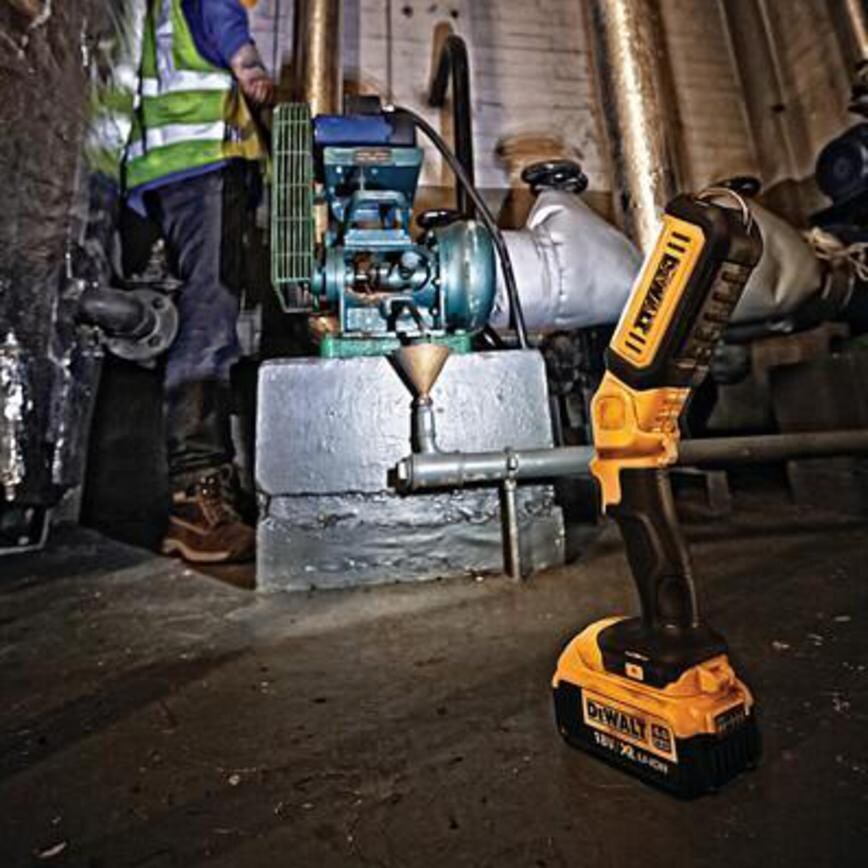 DeWalt DCL050-XJ 18V XR LED Worklight