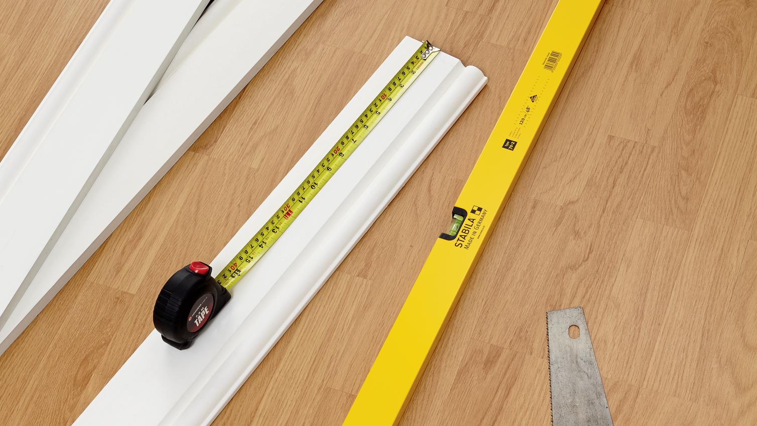 Spirit Levels & Measuring Tape