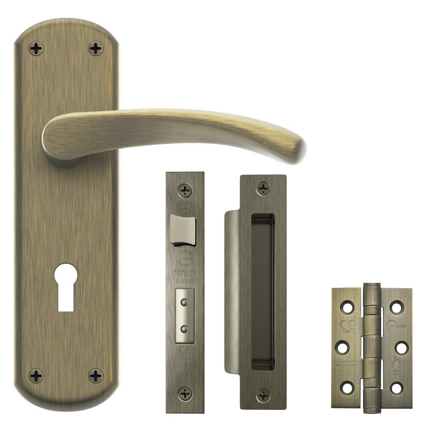 Fuller and Forge Garda Antique Brass Lever on Backplate Lock Door Handle Pack