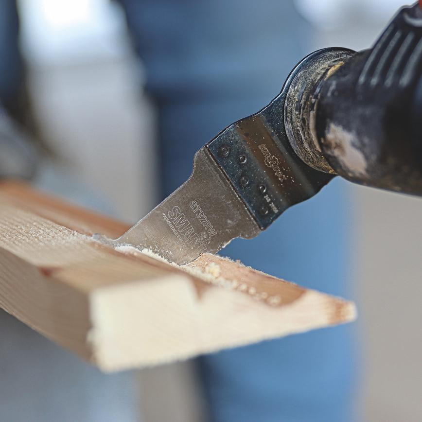 SMART Starlock blade cutting skirting