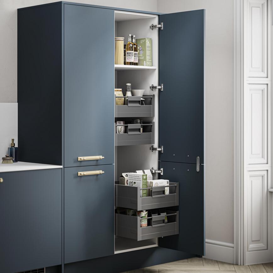 Blum 4 x Space Tower