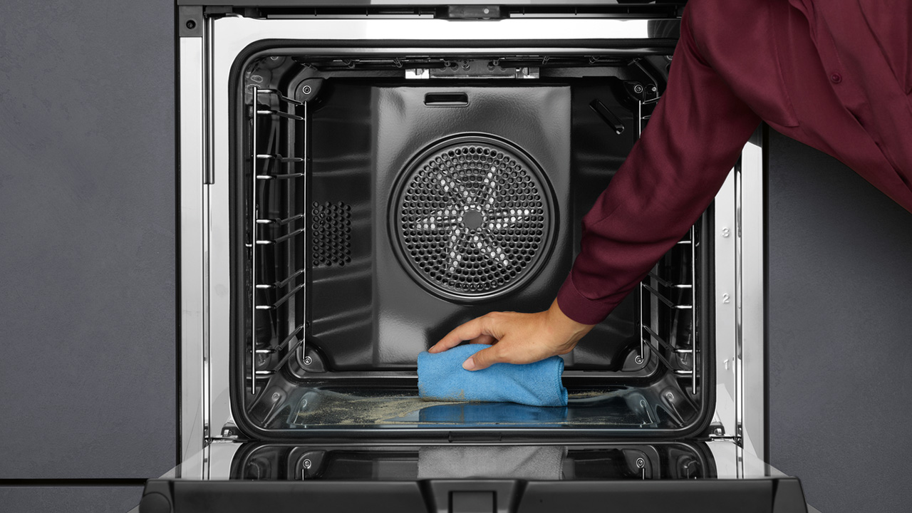 Miele self cleaning.